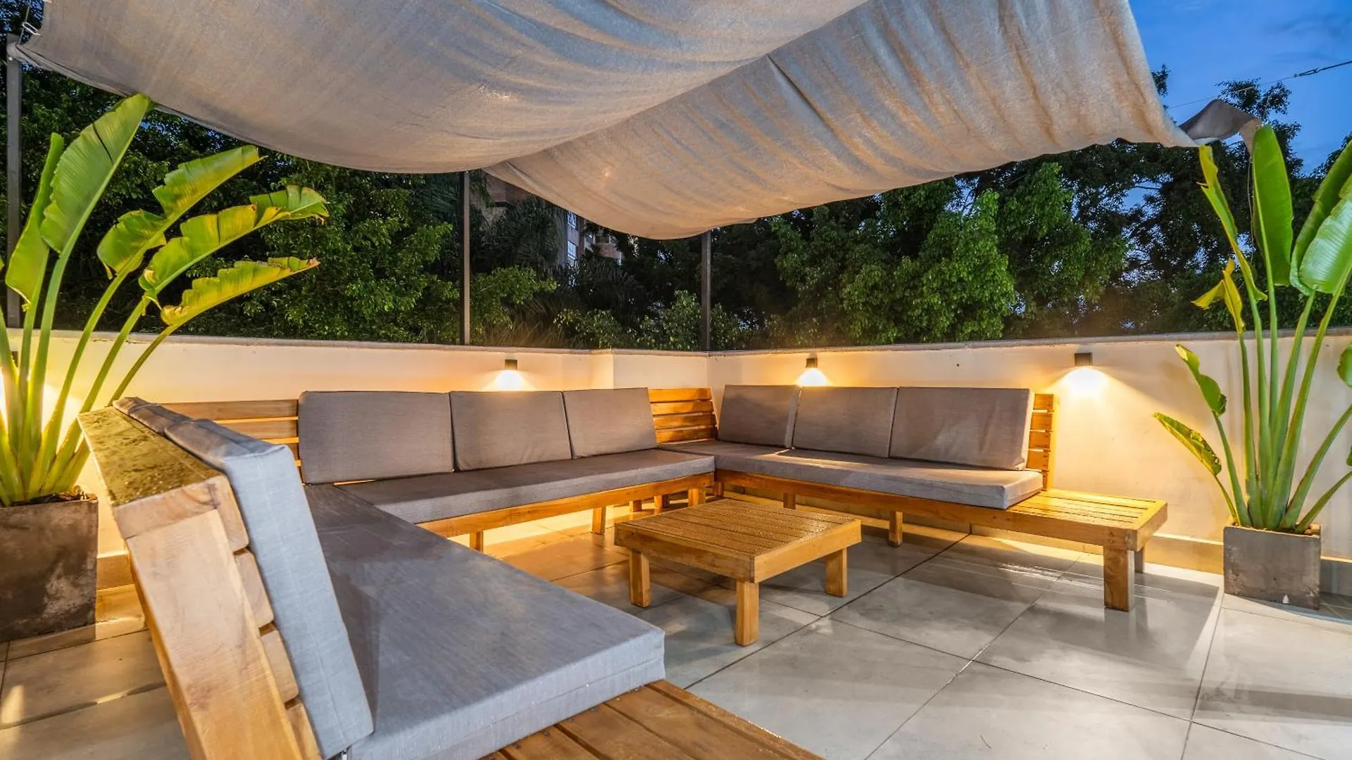 Ferienwohnung Luxury Vip Medellín Apartment